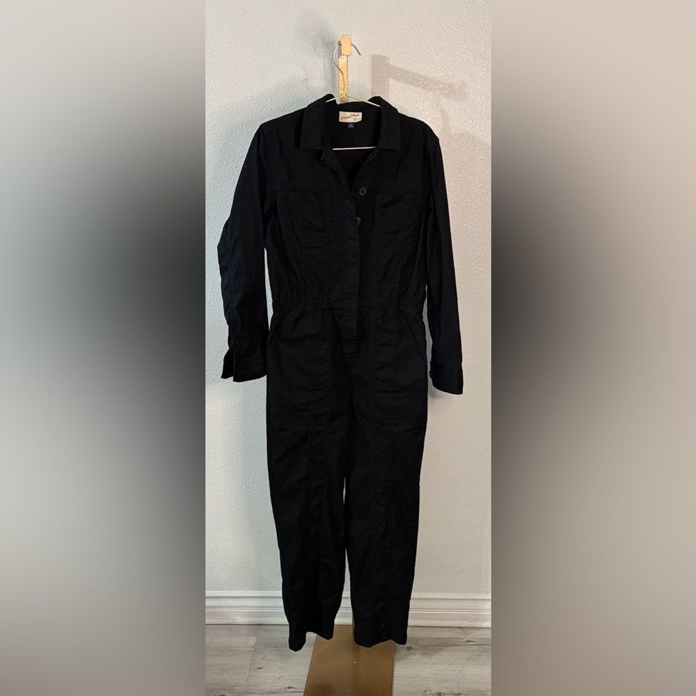 Universal Thread Classic Black Jumpsuit- Size 6
